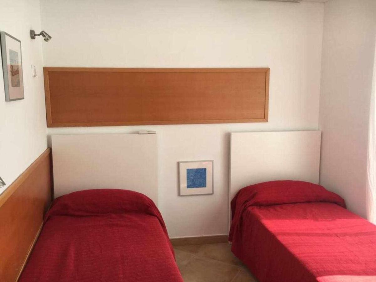 Nice And Quiet Flat In Premia De Mar Hutb 외부 사진