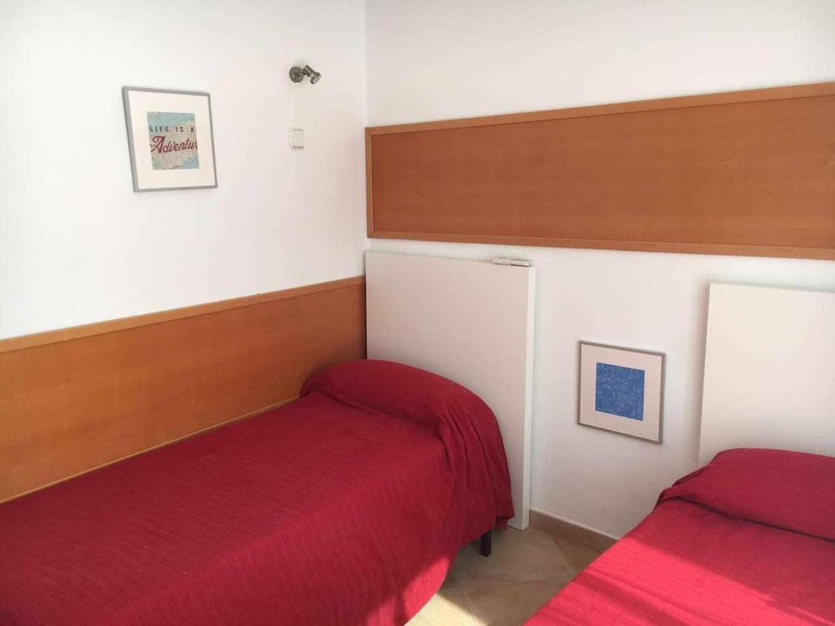 Nice And Quiet Flat In Premia De Mar Hutb 외부 사진