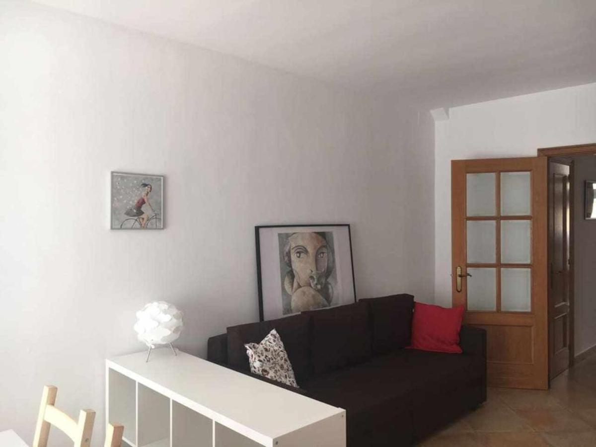 Nice And Quiet Flat In Premia De Mar Hutb 외부 사진